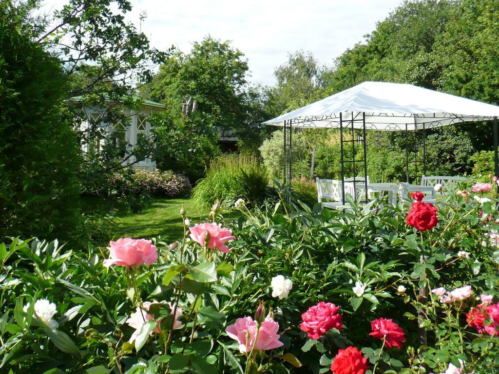 Lansmansgarden Adalen Hotel Lugnvik Exterior photo